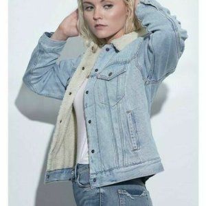 Levi's Trucker Sherpa Jacket Ex-Boyfriend XS NWT